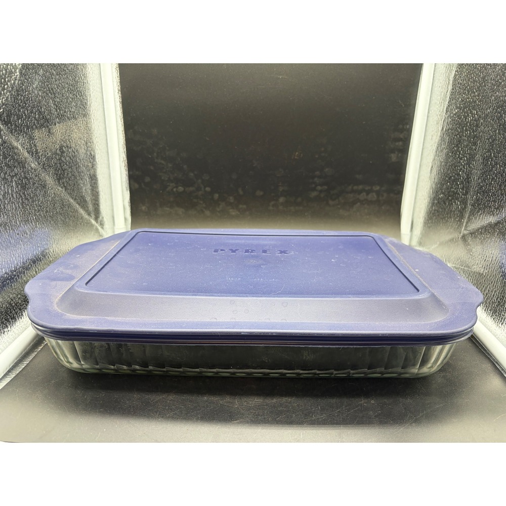 Pyrex 233 3qt Clear Glass Rectangular Baking Dish with Blue Lid 233-PC USA Made